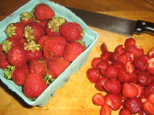 strawberries sliced